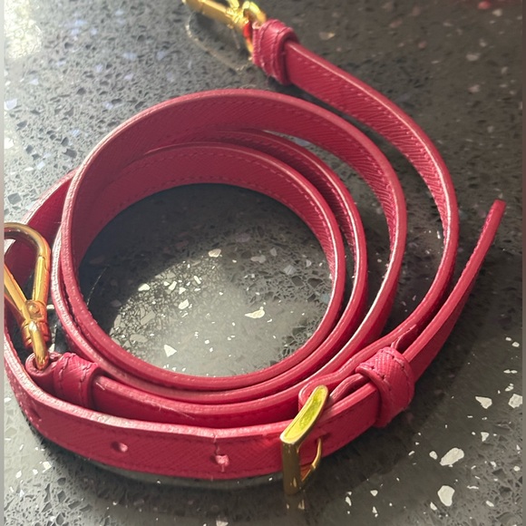 PRADA Galleria Small Leather Handbag - Authenticated - Picture 14 of 15